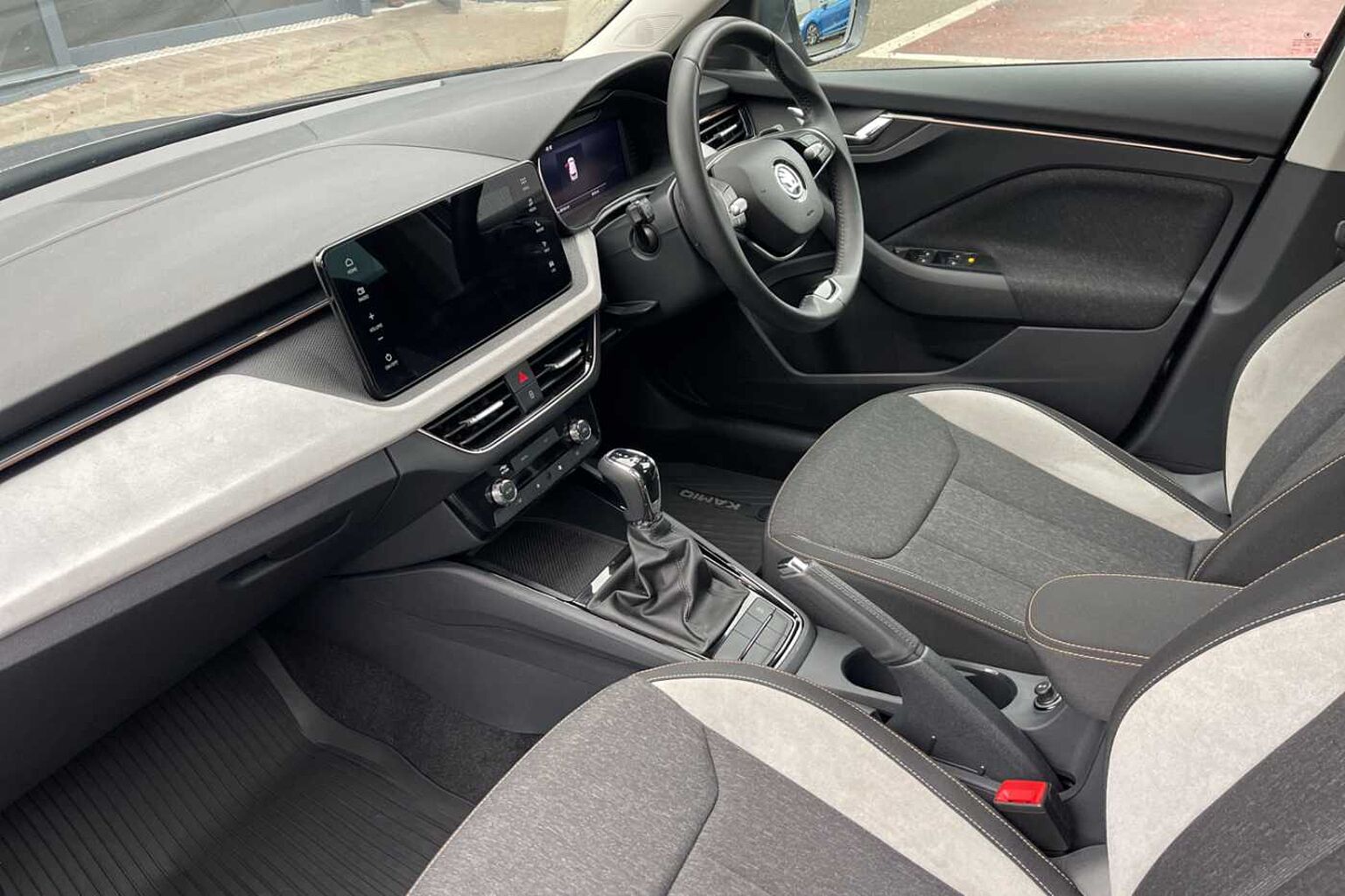 SKODA Kamiq Hatchback 1.0 TSI SE L 5dr DSG