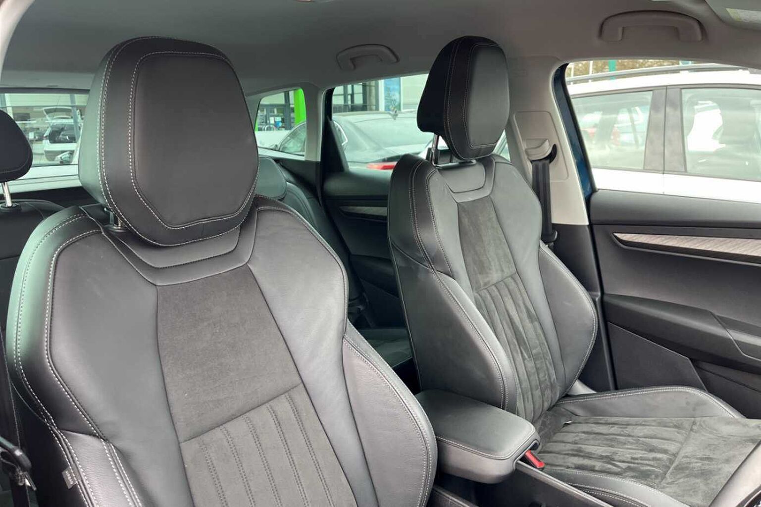 SKODA Karoq SUV 1.0 TSI (110ps) SE L