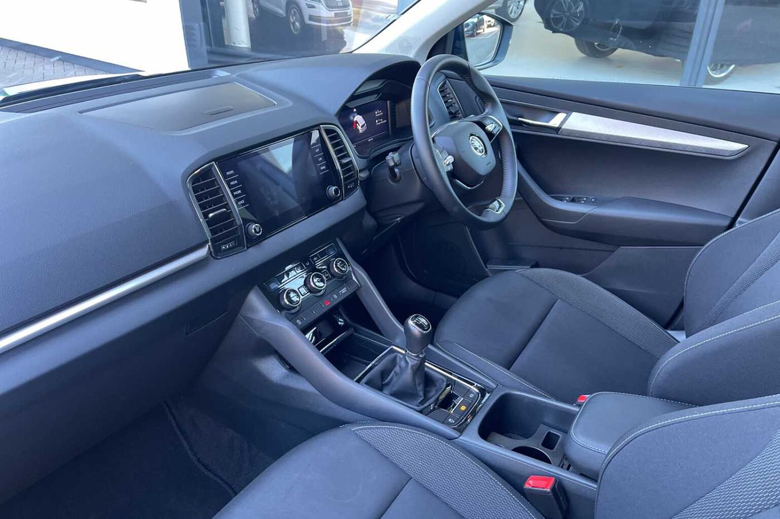 SKODA Karoq SUV 1.0 TSI (110ps) SE Drive