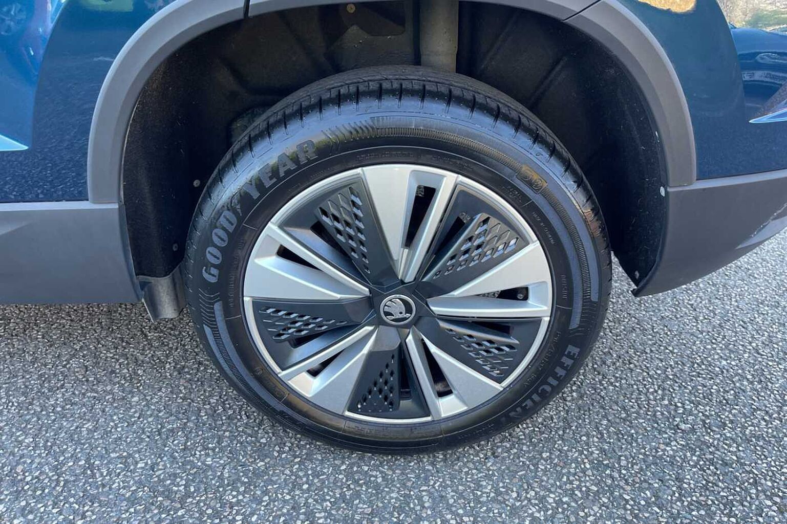 SKODA Karoq SUV 1.0 TSI (110ps) SE Drive