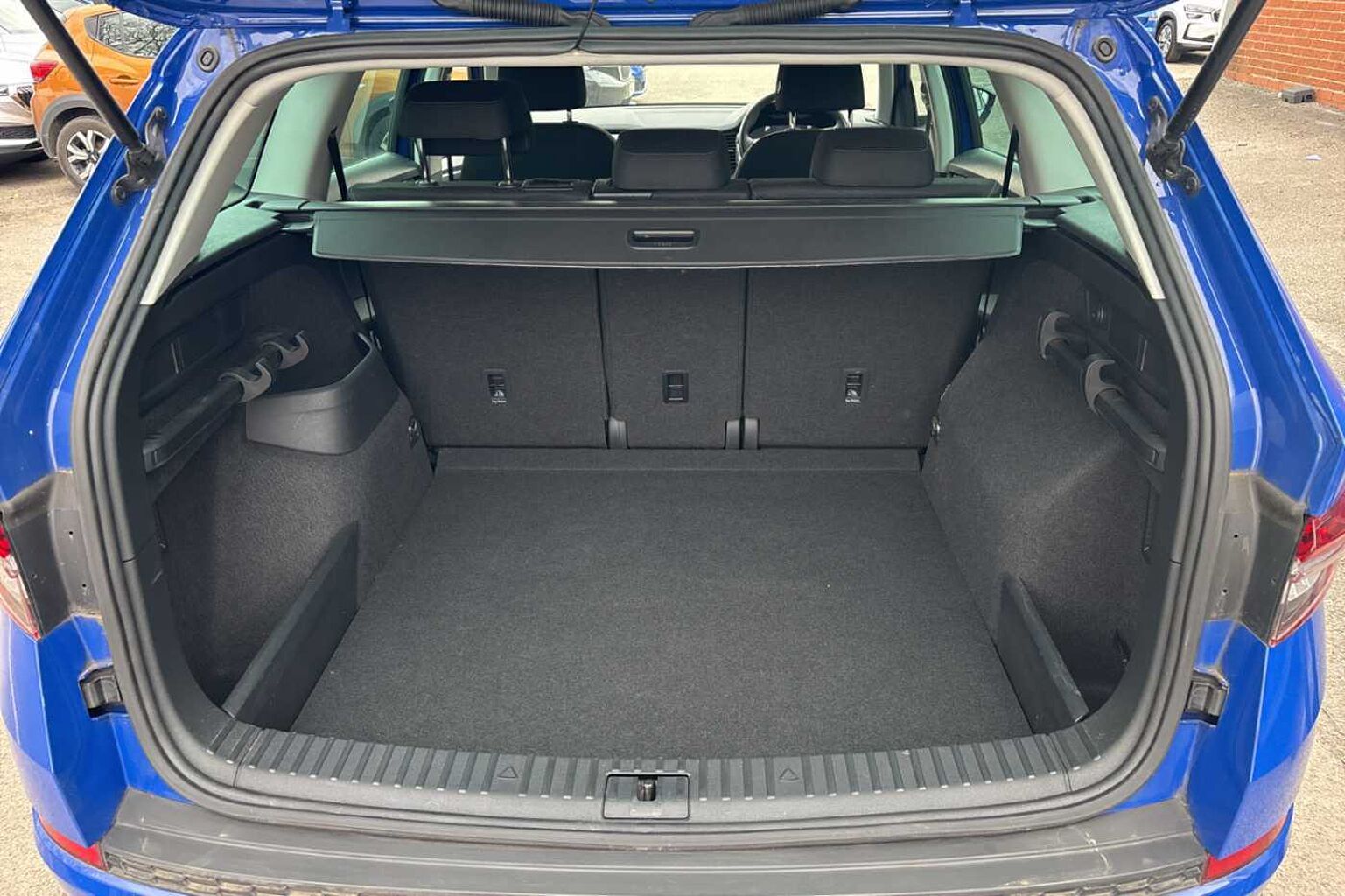 SKODA Kodiaq 1.5 TSI (150ps) SE Drive (5 seats) ACT