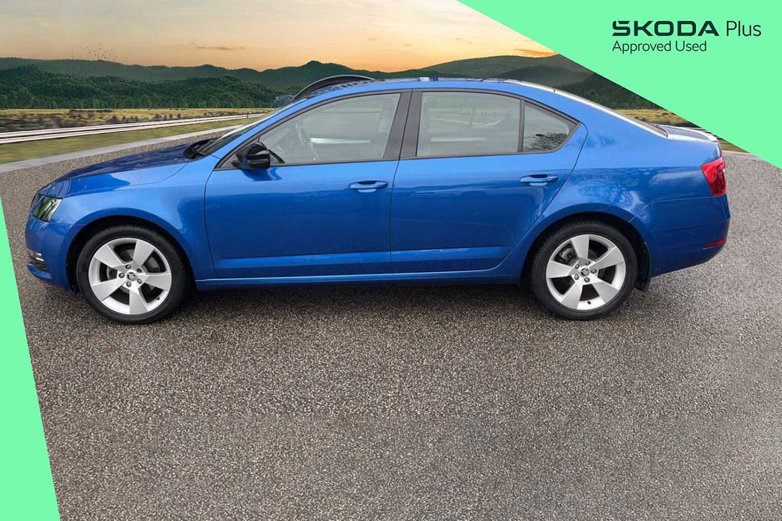 SKODA Octavia Hatchback 1.5 TSI SE Drive ACT (150ps)