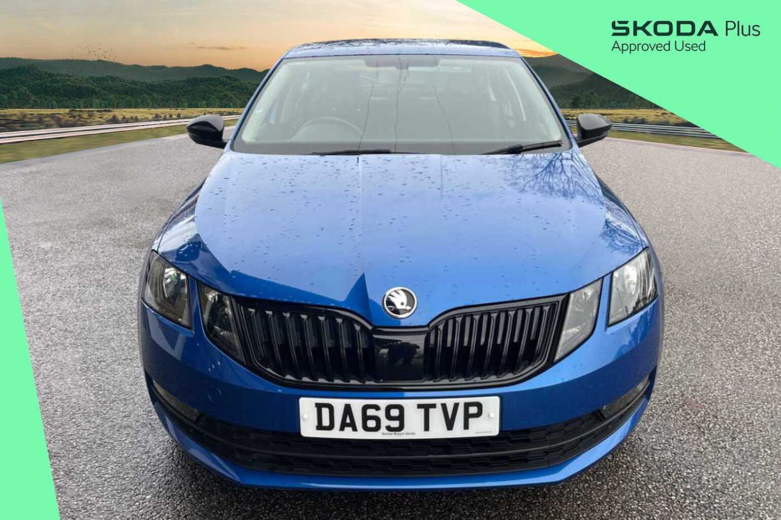 SKODA Octavia Hatchback 1.5 TSI SE Drive ACT (150ps)